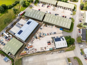  Aylesbury,  Buckinghamshire,  HP18 0PH picture 1