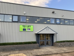  Stacey Bushes,  Milton Keynes,  Buckinghamshire,  MK12 picture 1