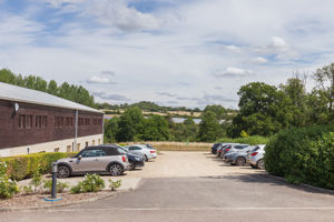  Charlbury,  Chipping Norton,  Oxfordshire,  OX7 3EW picture 3