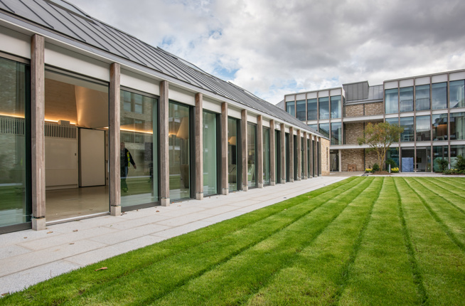 Wadham_College_Dorothy_Wadham_Building_by_John_Cairns_3.10.19-67