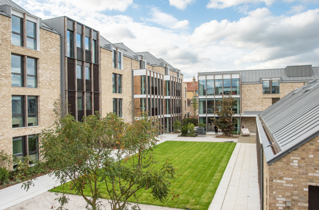 Wadham_College_Dorothy_Wadham_Building_by_John_Cairns_3.10.19-75