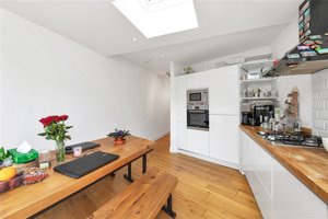 Cambridgeshire, CB1 2PD picture 3