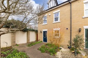 Cambridgeshire, CB1 3FZ picture 1