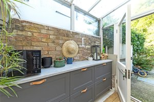 Cambridgeshire, CB1 2LS picture 6