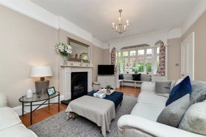 Cambridgeshire, CB1 7XA picture 3