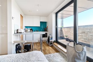 Cambridge, CB1 1BX picture 3