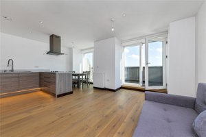 Cambridgeshire, CB1 2GE picture 2