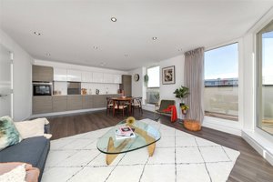 Cambridge, CB1 2FH picture 3