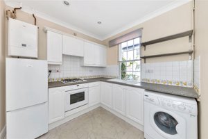 Cambridgeshire, CB1 1LA picture 3