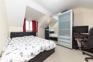 Cambridgeshire, CB1 2PZ picture 6