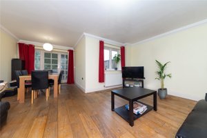 Cambridgeshire, CB1 2PZ picture 2