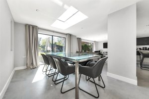 Cambridgeshire, CB2 8AW picture 5