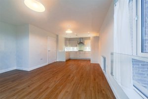 Cambridge, CB2 9EA picture 5