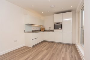 Cambridge, Cambridgeshire, CB2 9GW picture 5