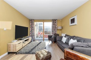 Cambridge, CB2 9AW picture 2