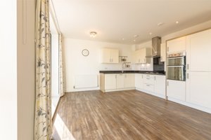 Cambridge, CB2 9BW picture 3