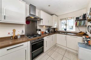 Cambridge, CB21 5GA picture 3