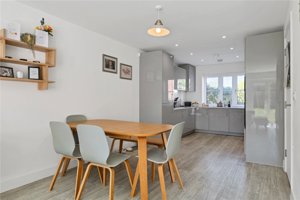 Cambridge, Cambridgeshire, CB21 4AL picture 5