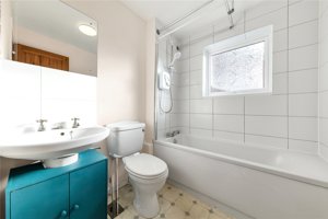 Cambridge, Cambridgeshire, CB22 3SZ picture 6