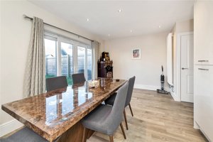 Cambridge, CB22 5FQ picture 4