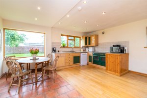 Cambridge, CB23 7NZ picture 3