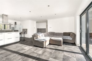 Cambridge, Cambridgeshire, CB23 7QL picture 3