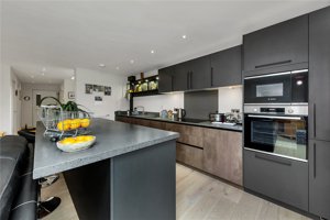 Cambridge, Cambridgeshire, CB23 8BD picture 3