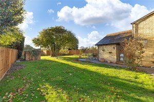 Cambridge, CB24 8RG picture 2