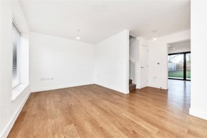 Cambridge, Cambridgeshire, CB25 9LY picture 6