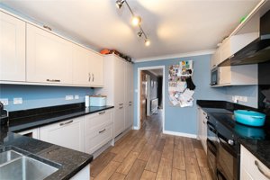 Cambridge, Cambridgeshire, CB25 9HT picture 3