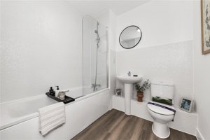 Waterbeach, Cambridgeshire, CB25 9QN picture 5