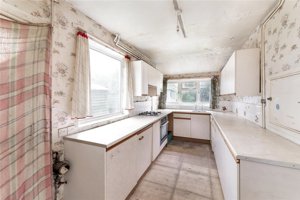 Cambridgeshire, CB3 0HZ picture 5