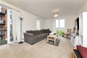 Cambridgeshire, CB3 0RZ picture 2