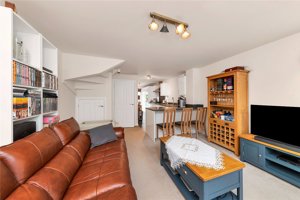 Cambridgeshire, CB3 0SJ picture 2