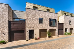 Cambridgeshire, CB3 1AX picture 1