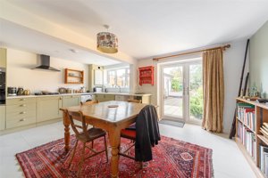 Cambridgeshire, CB4 2EG picture 2