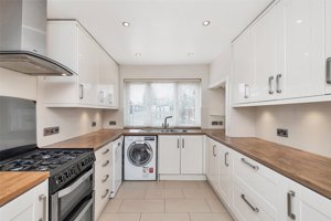 Cambridgeshire, CB4 2JD picture 2