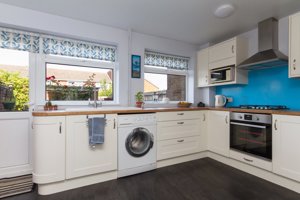 Cambridgeshire, CB4 2LE picture 2