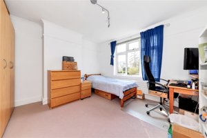 Cambridgeshire, CB4 2AN picture 6