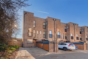 Cambridgeshire, CB4 1GB picture 1