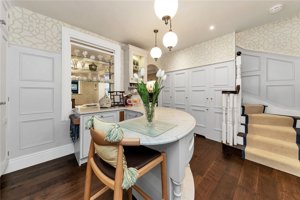 Cambridgeshire, CB4 1EU picture 6