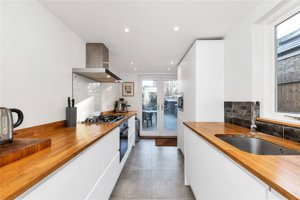 Cambridgeshire, CB5 8QE picture 5