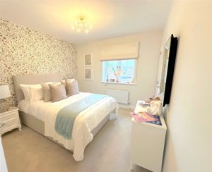 Norfolk, NR13 4RT picture 3