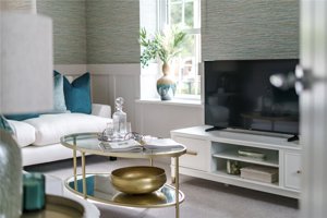 Holt, NR25 6EW picture 2