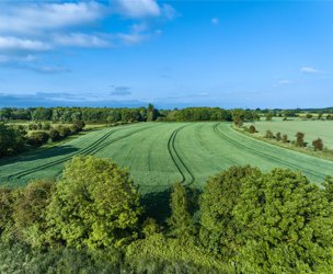 Land At Bainton, Peterborough picture 2