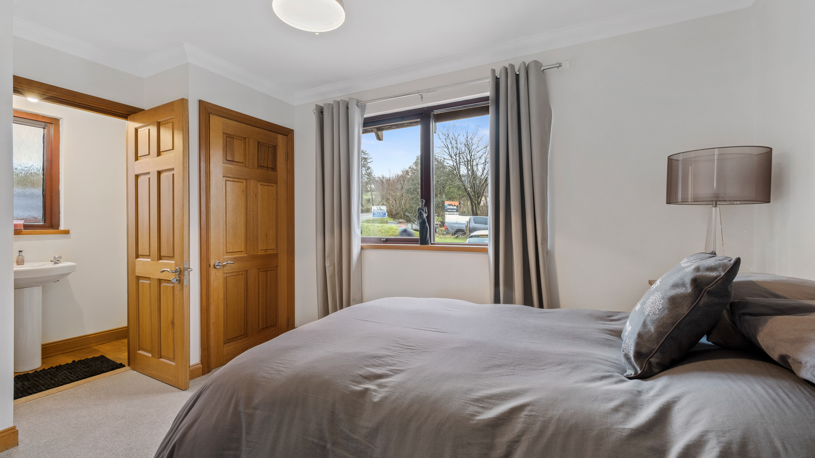 Bedroom 1 - Grnd Fl1.jpg