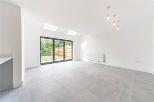 Royston, SG8 8PN picture 4