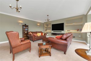 Cambridgeshire, SG8 0HJ picture 4